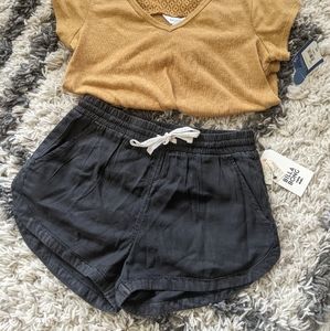 XS Billabong Black Road Trippin' Shorts